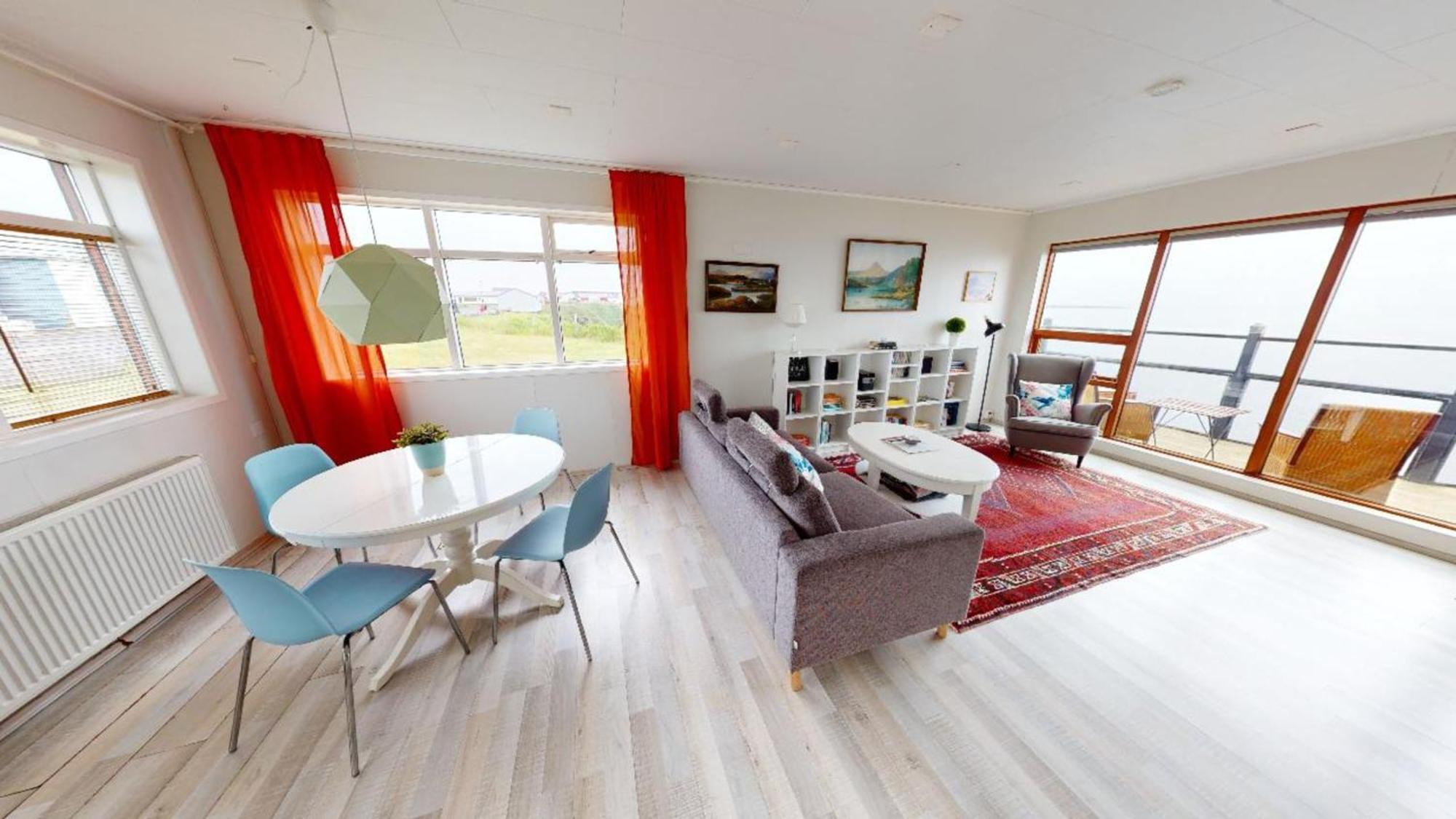 Gotuhus - Ocean View Apartment 헬리산두르 외부 사진